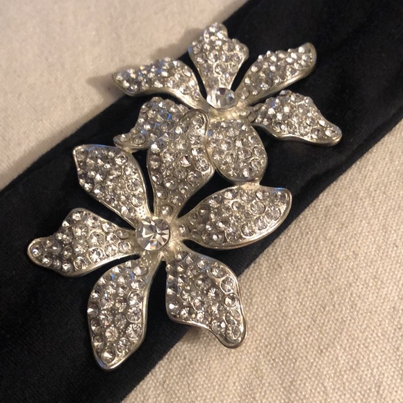 🌸 Cute custom made floral crystal headband - Picture 4 of 8